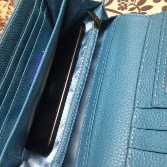 James Jacko ‘Medicine Turtle’ Clutch Wallet Blue - Picture 4 of 4